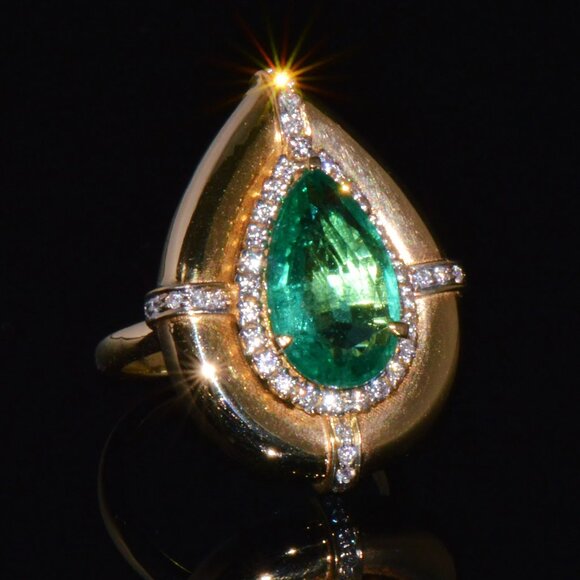 GIA Certified Natural 3.94CTS VS F Diamond Emerald 18K Solid Gold Cocktail Ring - Picture 1 of 10
